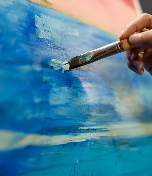 Ateliers créatifs, peinture, geste, toile